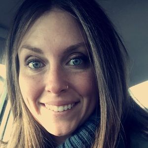 Meet your Posher, Amie